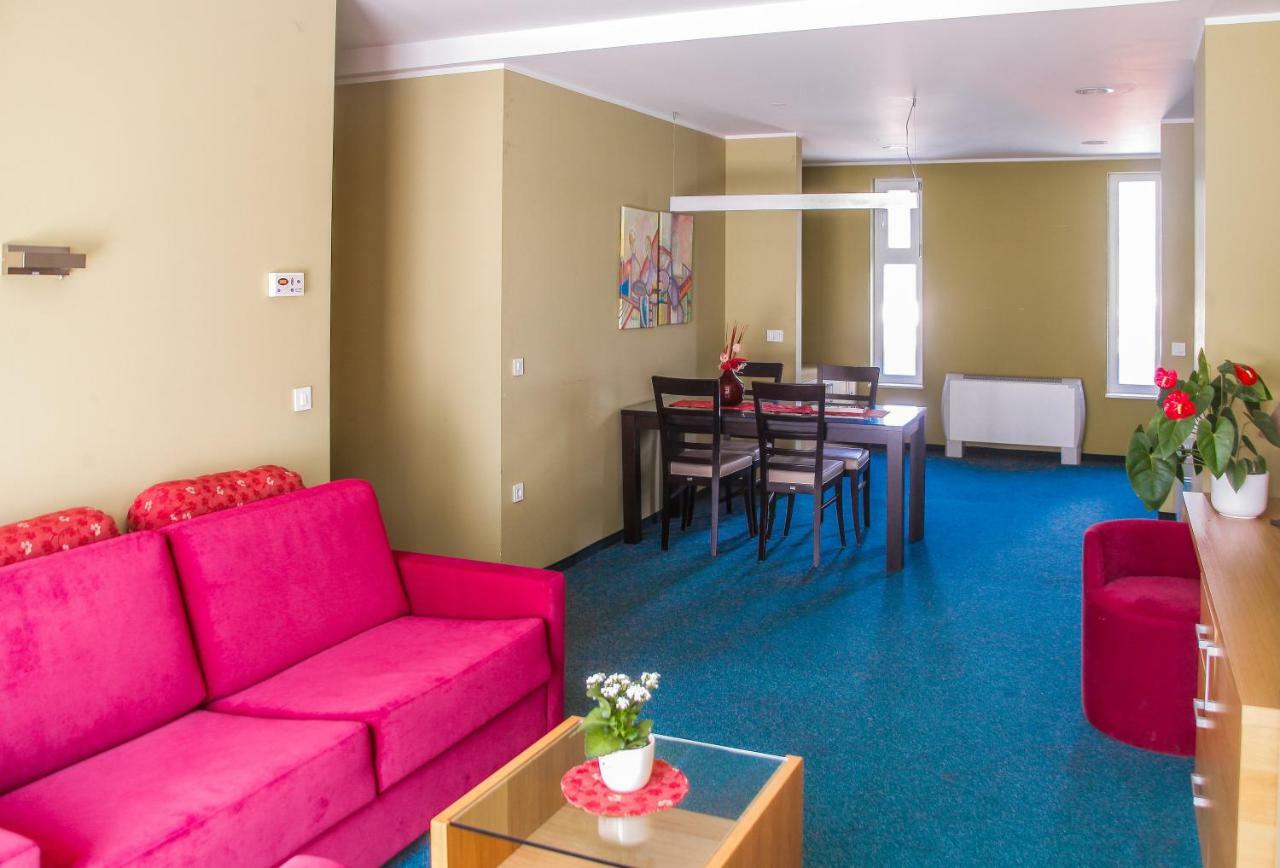 Hotel Veter Ruse Екстер'єр фото