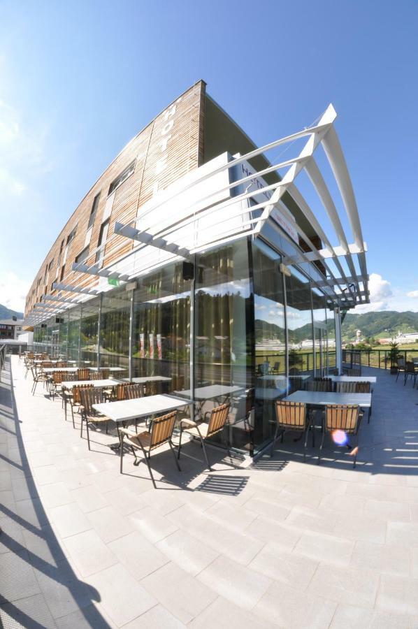 Hotel Veter Ruse Екстер'єр фото